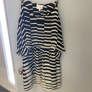 XS Parker Dress w Back cut out